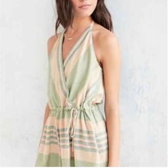 O’Neill Alex Striped Surplice Romper Urban Outfitters - Picture 2 of 10